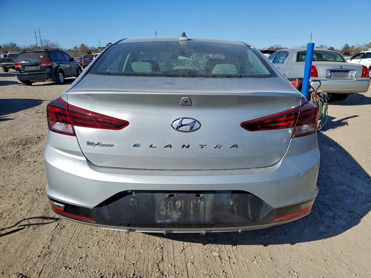 2020 HYUNDAI ELANTRA SEL photo 6