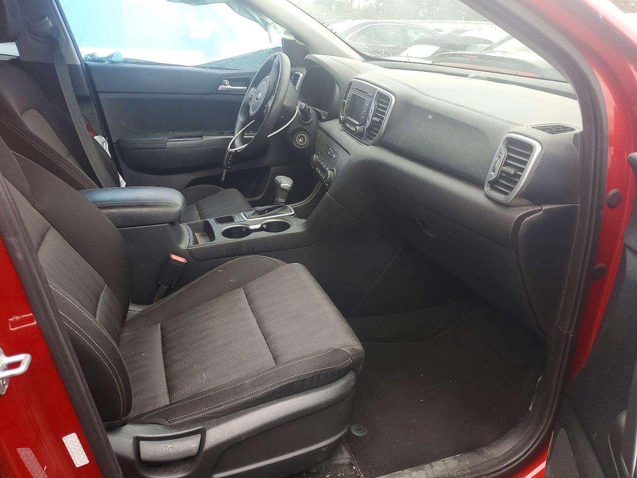 2019 KIA SPORTAGE LX photo 7