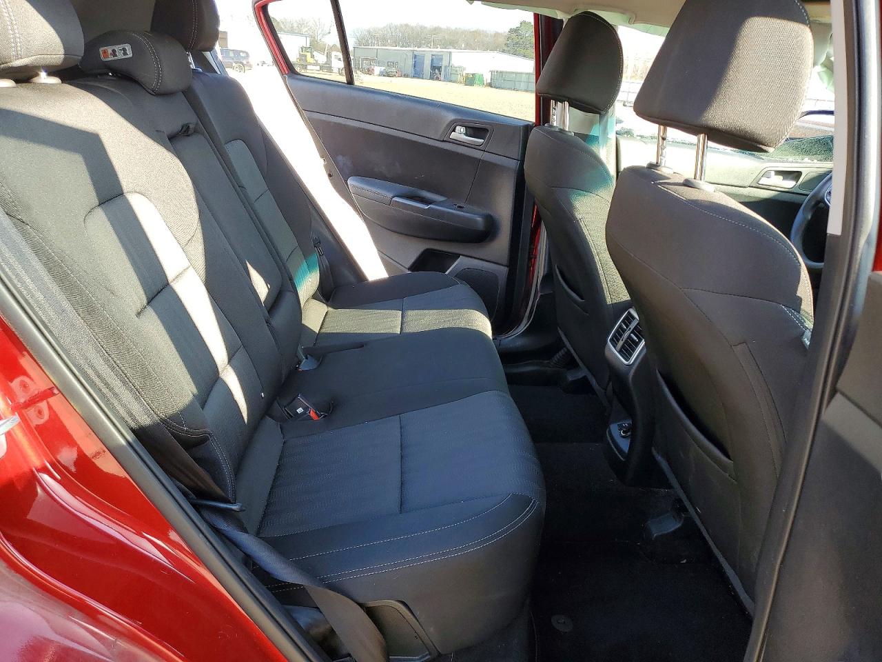 2019 KIA SPORTAGE LX photo 10
