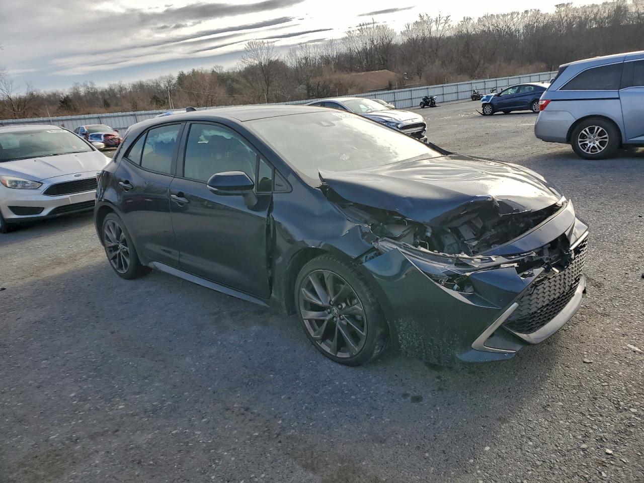 2019 TOYOTA COROLLA SE photo 4