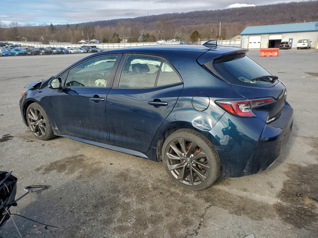 2019 TOYOTA COROLLA SE photo 2