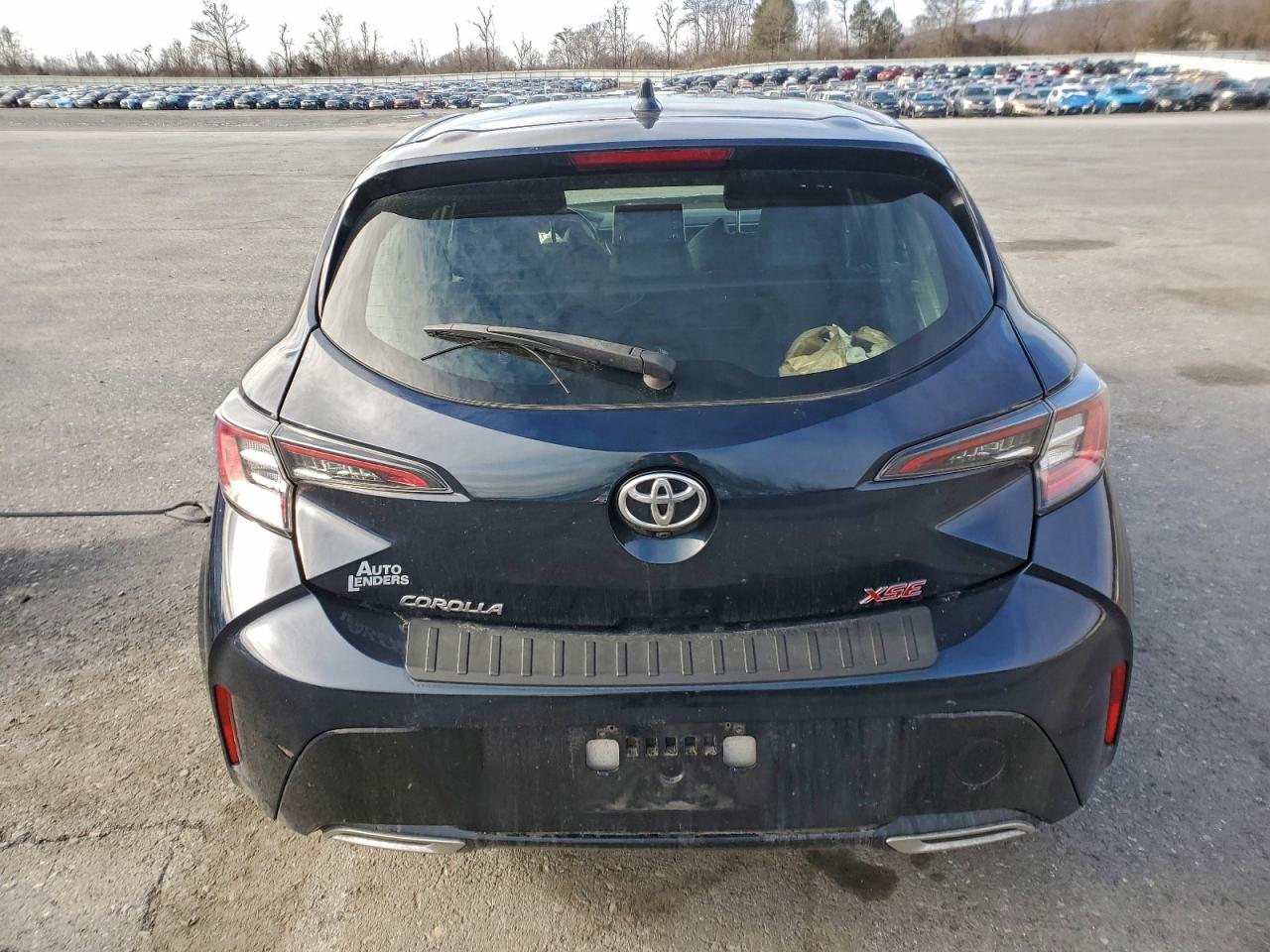 2019 TOYOTA COROLLA SE photo 6