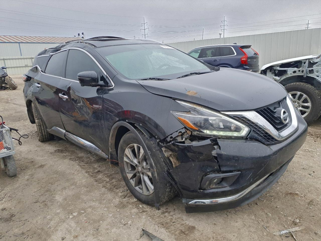 2018 NISSAN MURANO S photo 4