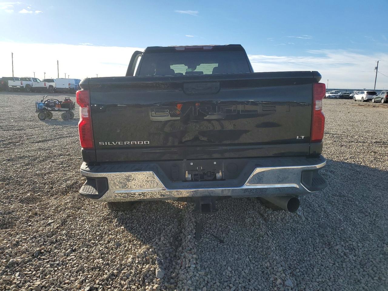 2025 CHEVROLET SILVERADO K2500 HEAVY DUTY LT photo 6