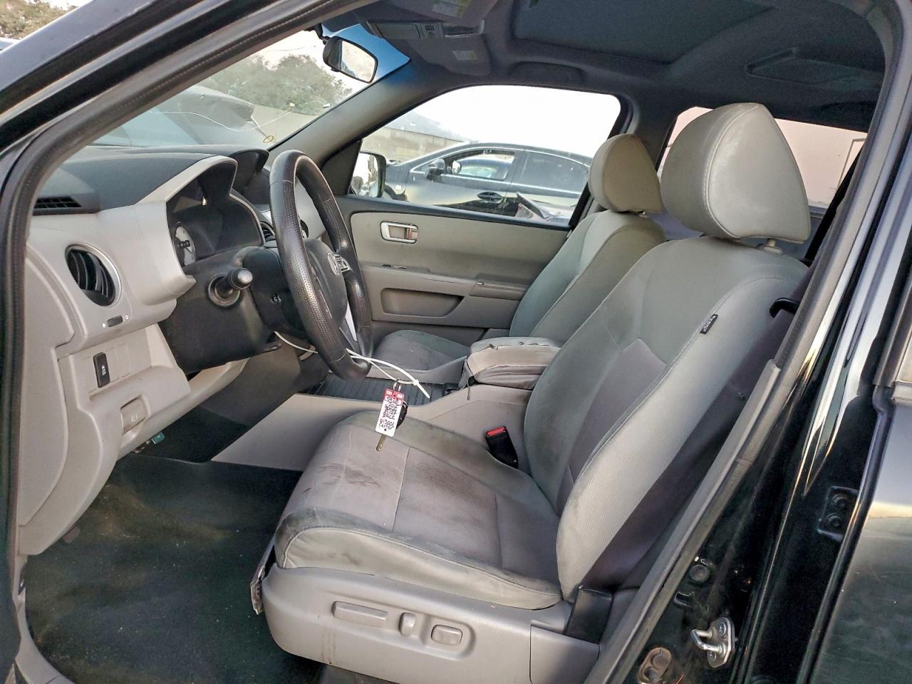 2015 HONDA PILOT SE photo 7