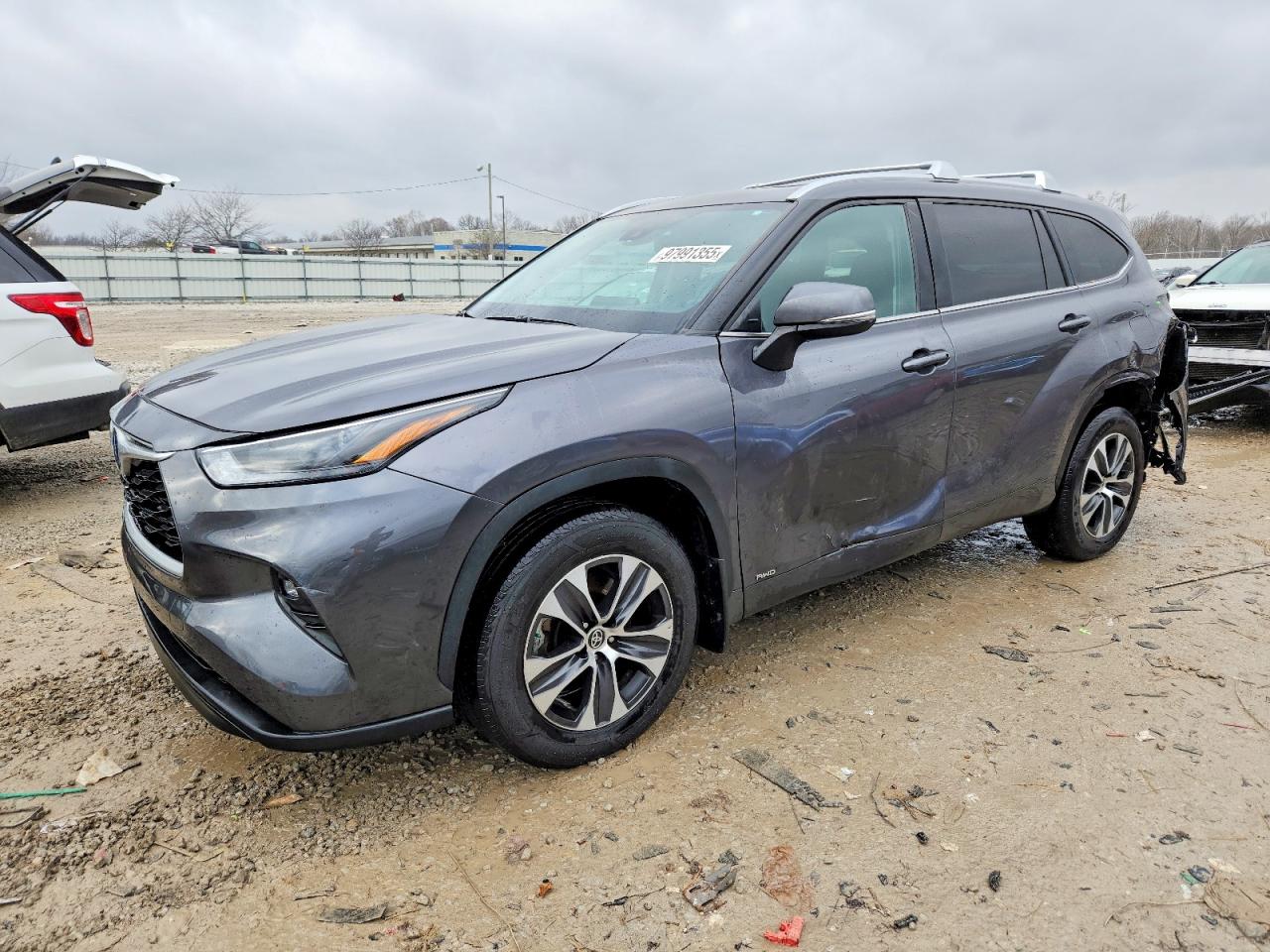 2022 TOYOTA HIGHLANDER