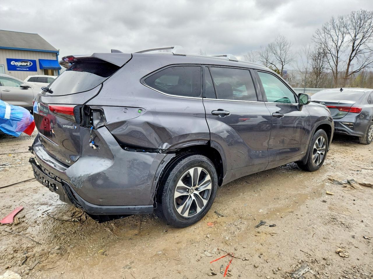 2022 TOYOTA HIGHLANDER HYBRID XLE photo 3