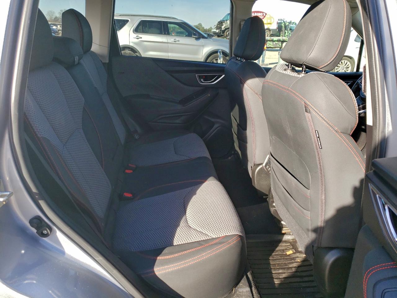 2019 SUBARU FORESTER SPORT photo 11