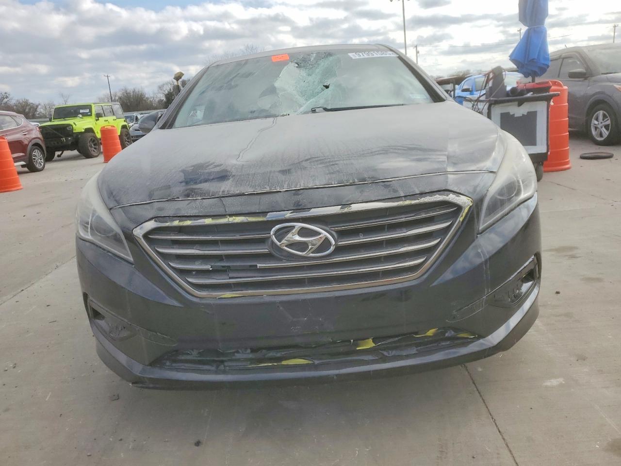 2015 HYUNDAI SONATA SPORT photo 5