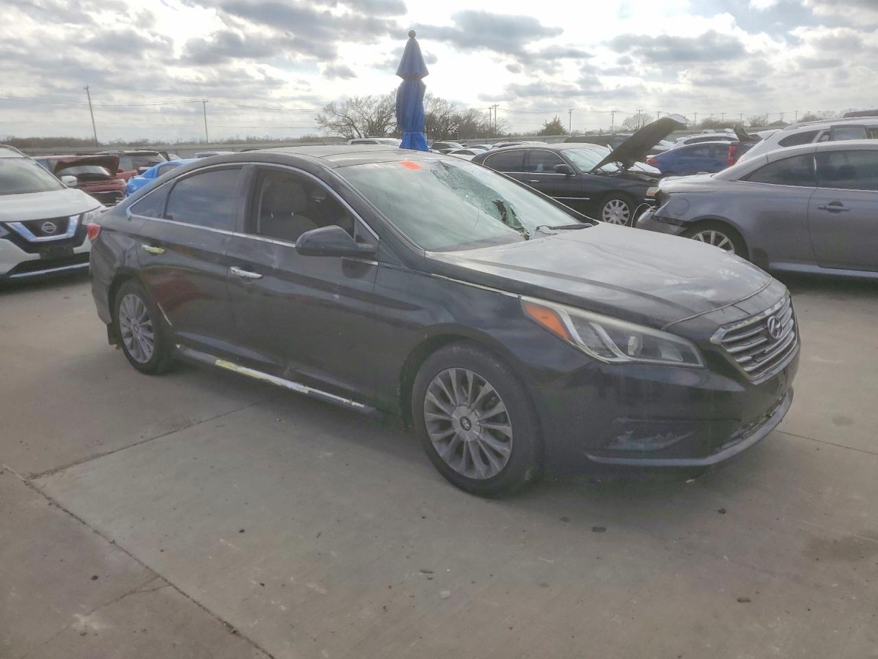 2015 HYUNDAI SONATA SPORT photo 4