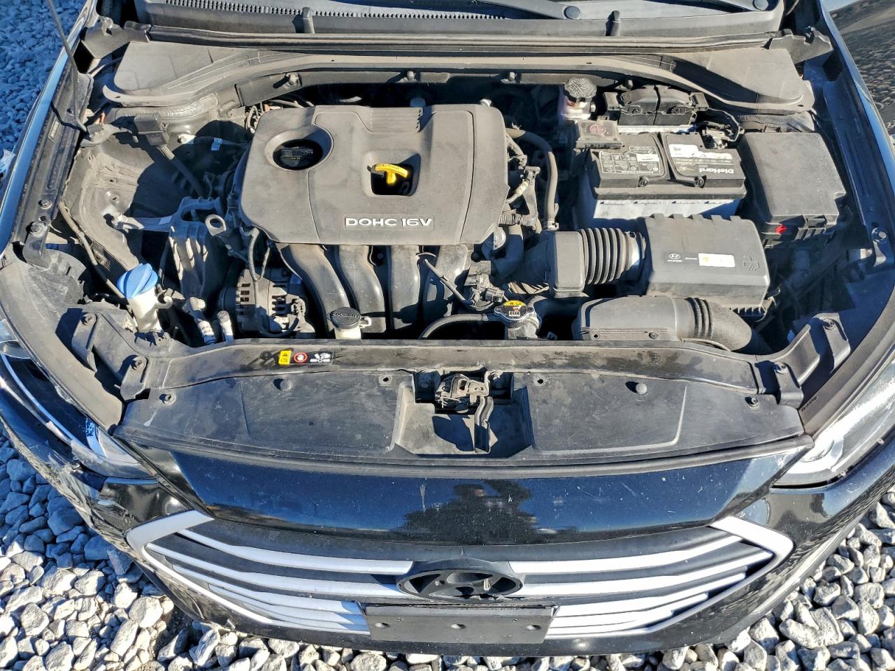 2017 HYUNDAI ELANTRA SE photo 11