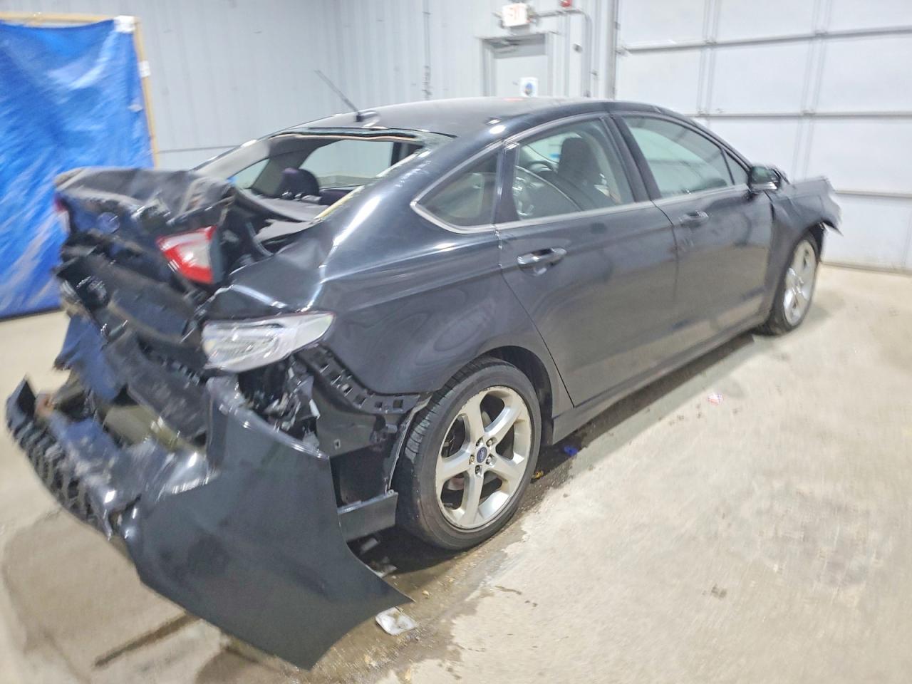 2014 FORD FUSION SE photo 3