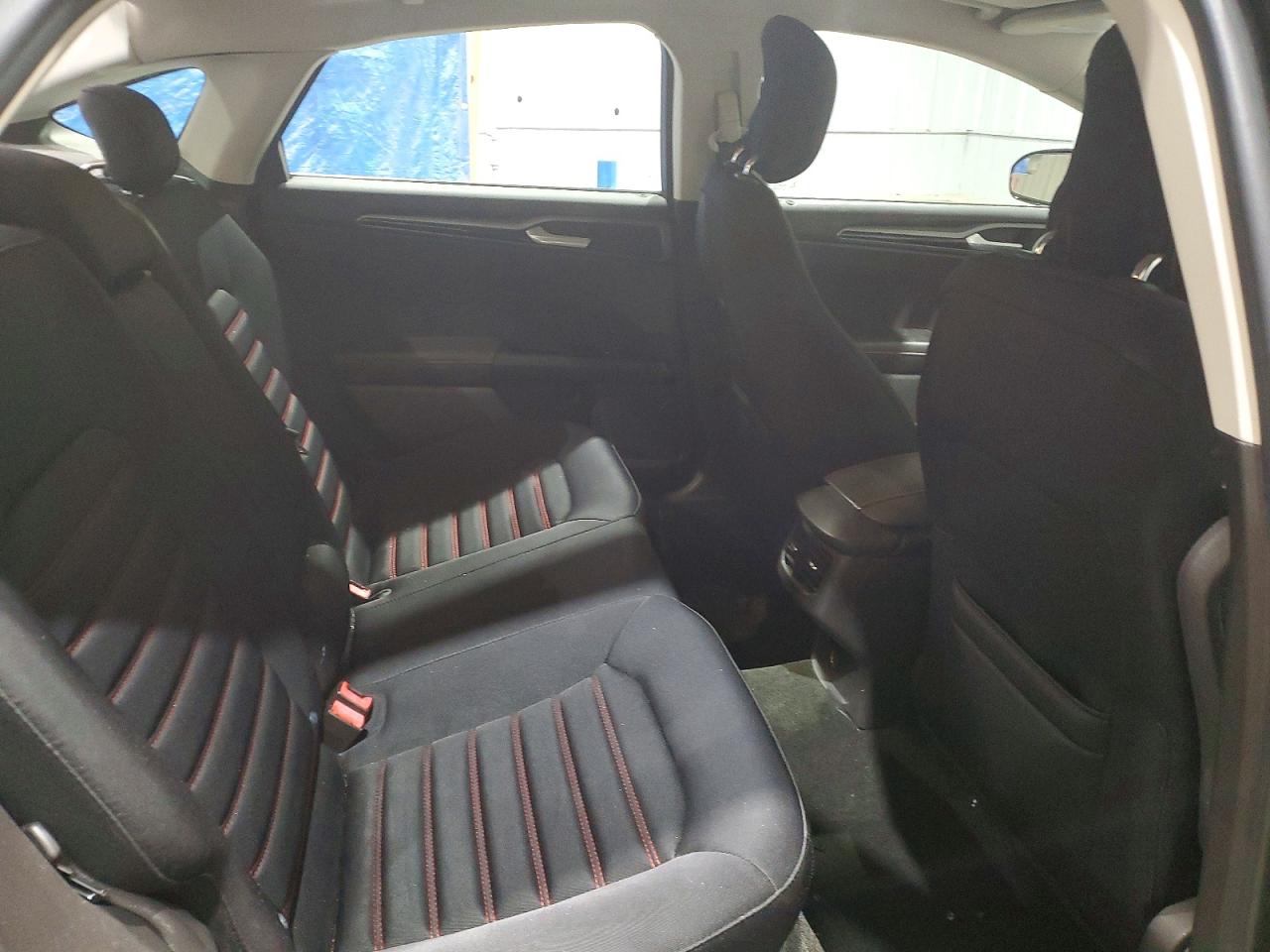 2014 FORD FUSION SE photo 10