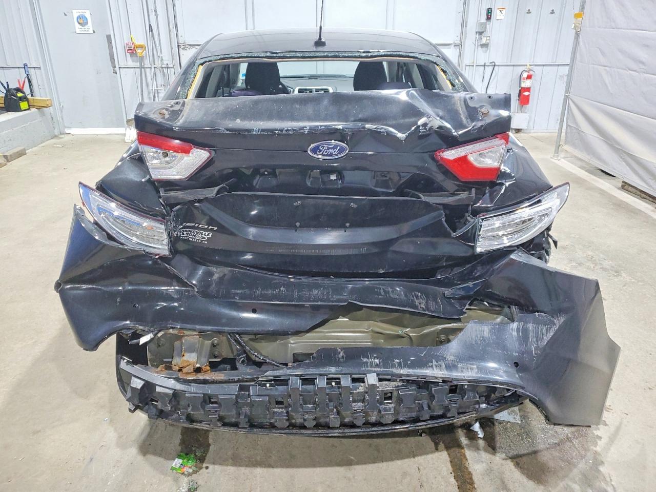 2014 FORD FUSION SE photo 6