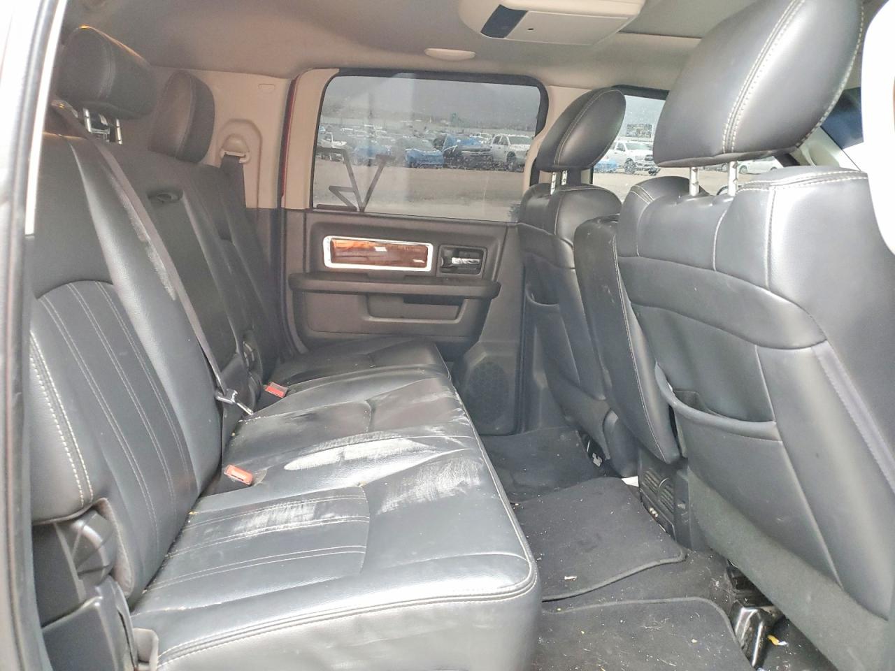 2012 DODGE RAM 3500 LARAMIE photo 10