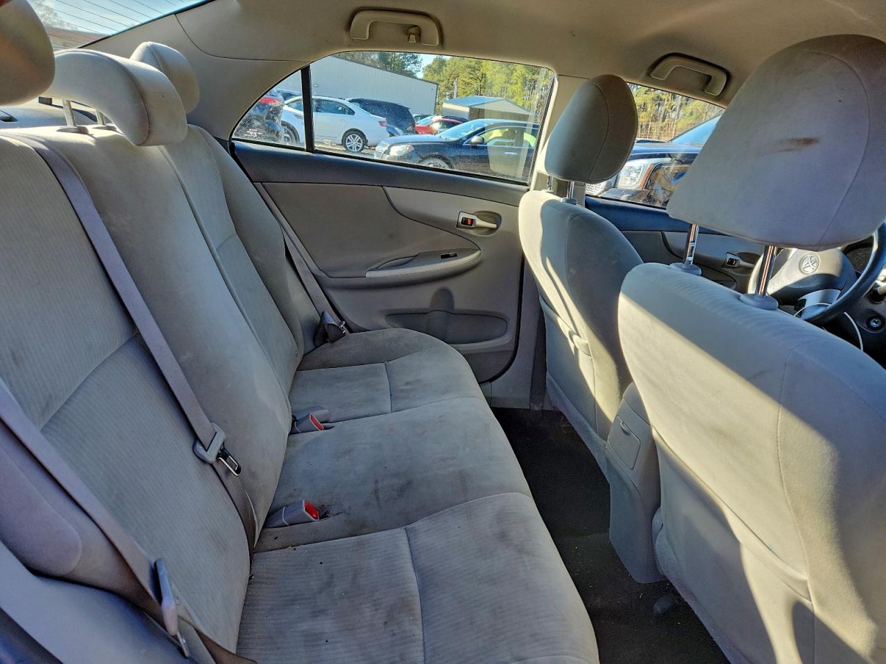 2010 TOYOTA COROLLA BASE photo 10
