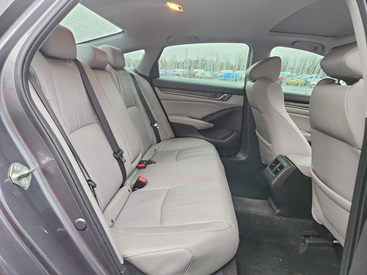 2018 HONDA ACCORD EXL photo 10
