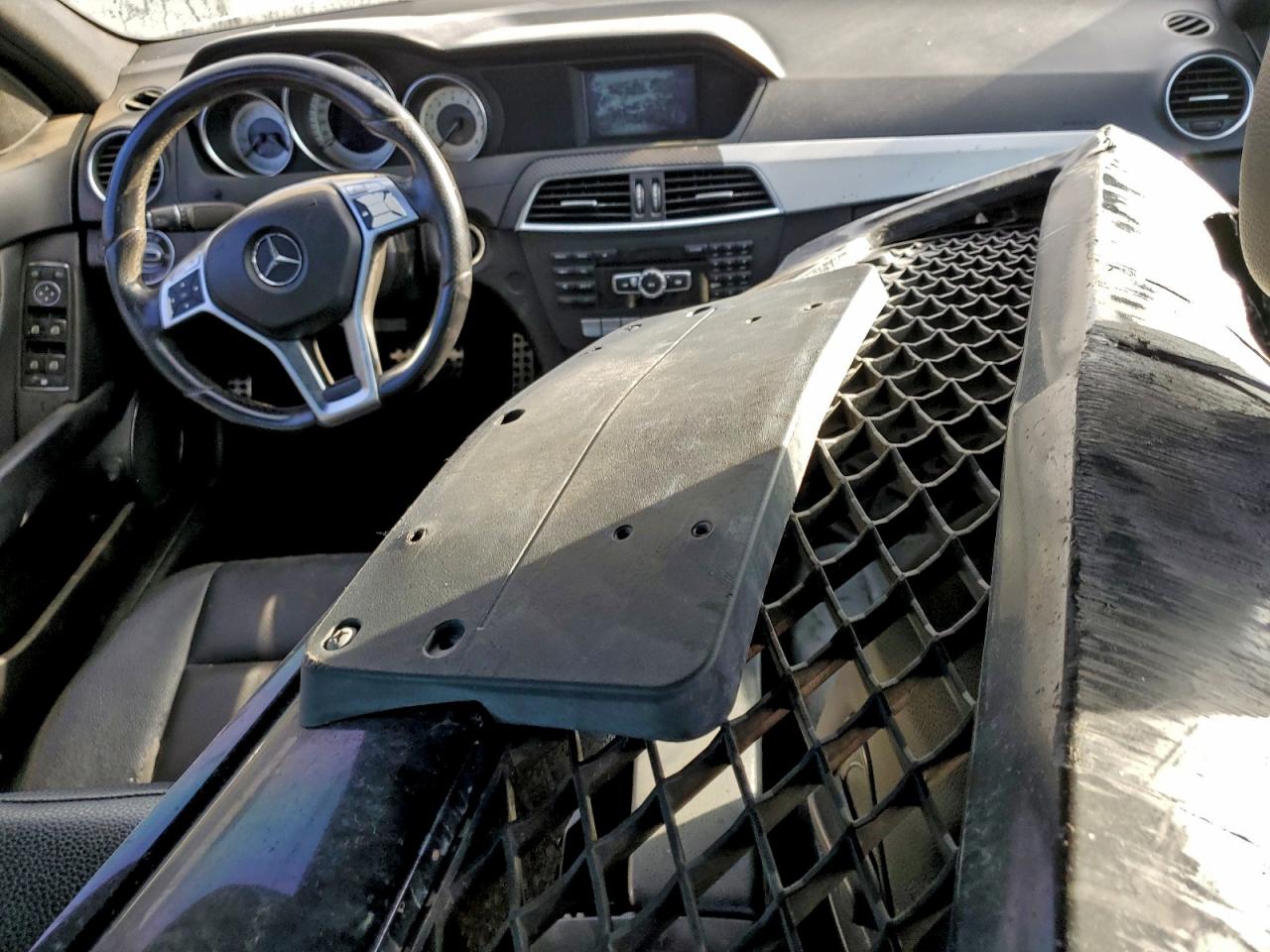 2013 MERCEDES-BENZ C 250 photo 8