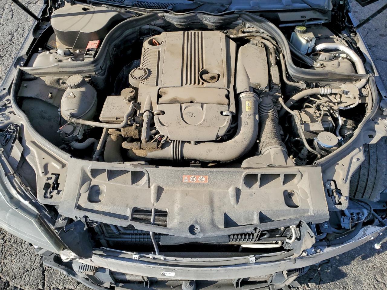 2013 MERCEDES-BENZ C 250 photo 11