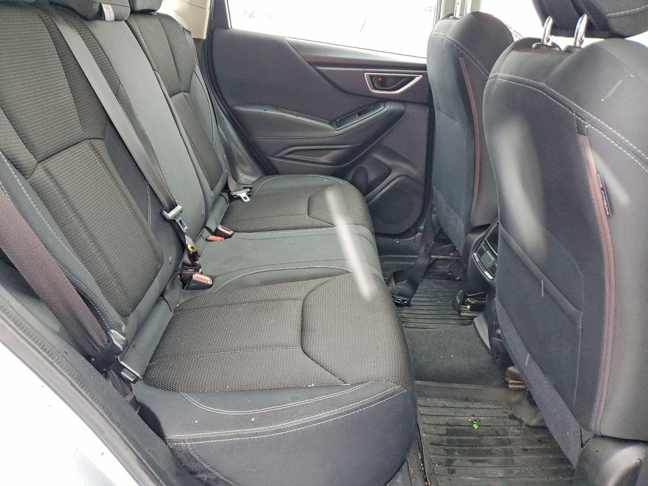 2019 SUBARU FORESTER photo 11