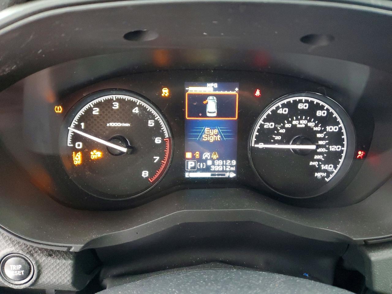 2019 SUBARU FORESTER photo 9