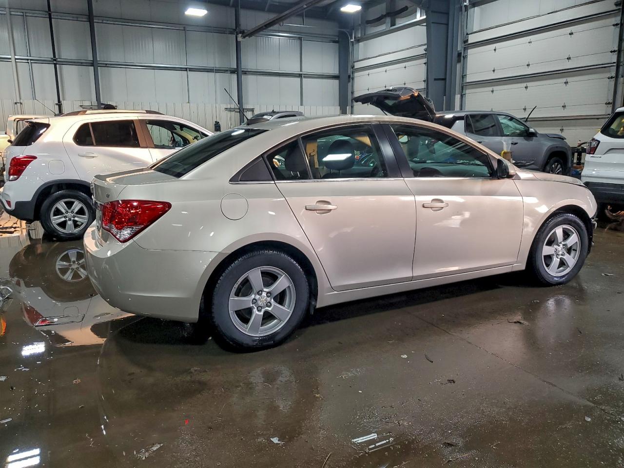 2016 CHEVROLET CRUZE LIMITED LT photo 3