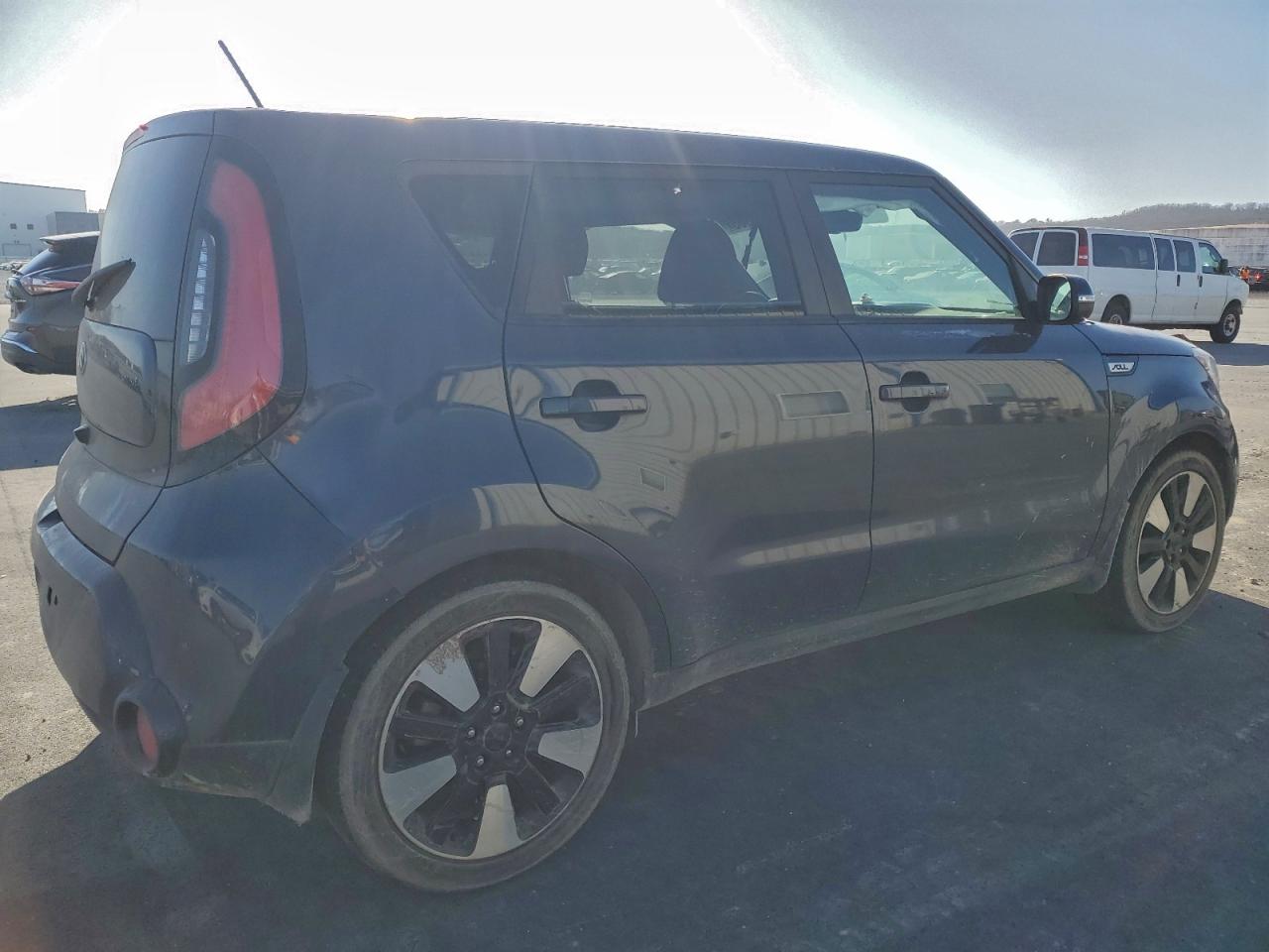 2015 KIA SOUL ! photo 3