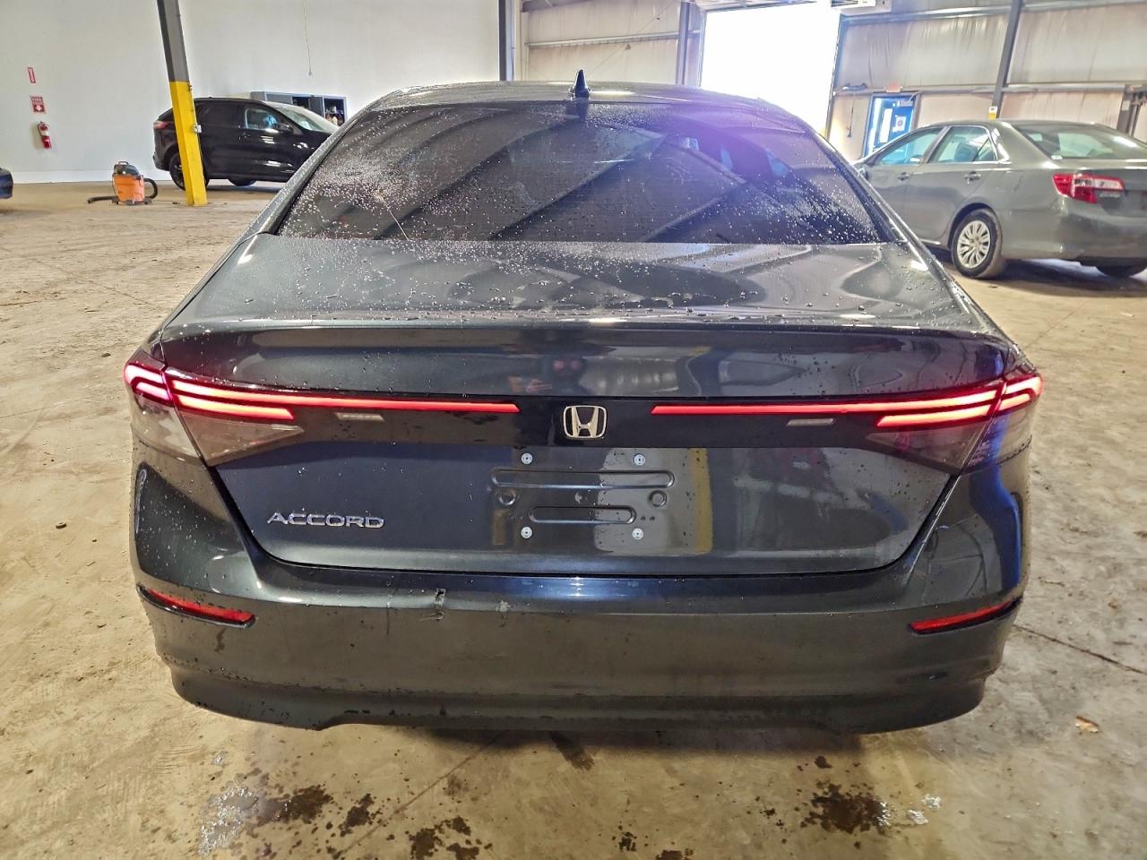 2025 HONDA ACCORD SE photo 6