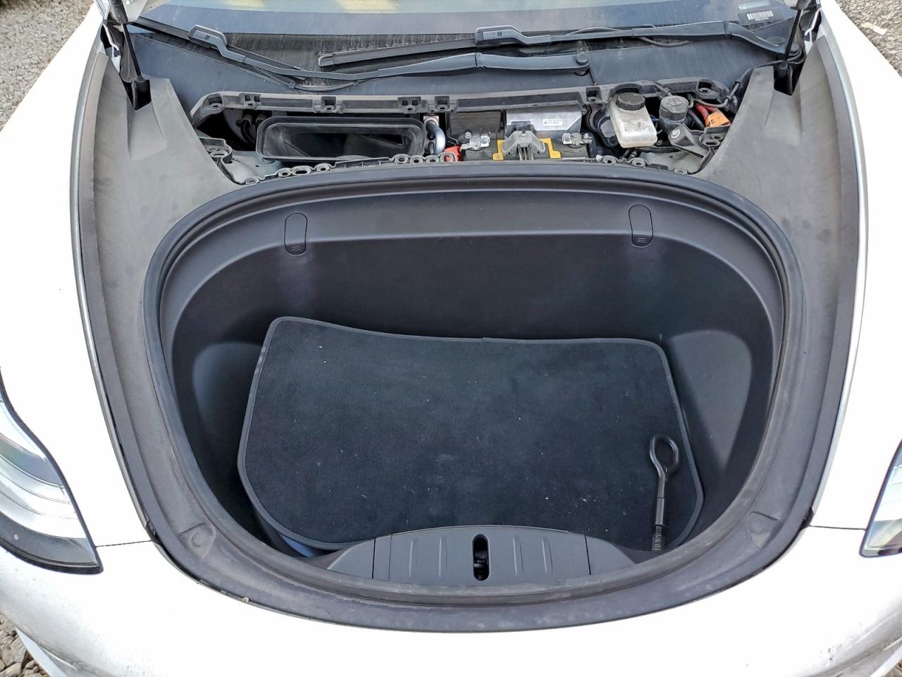2018 TESLA MODEL 3 photo 11