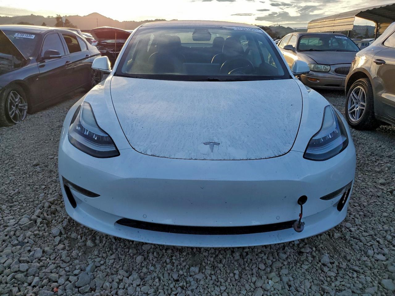 2018 TESLA MODEL 3 photo 5
