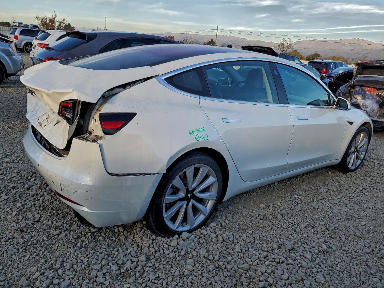 2018 TESLA MODEL 3 photo 3