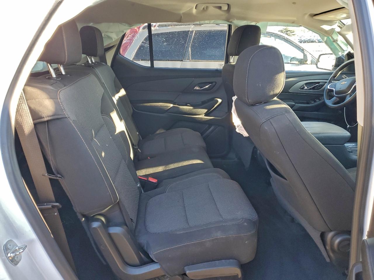 2019 CHEVROLET TRAVERSE LS photo 11