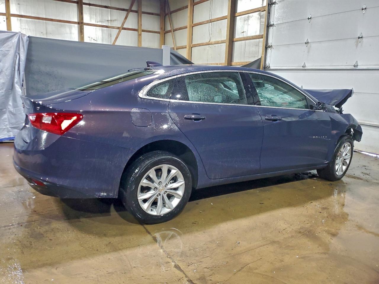 2025 CHEVROLET MALIBU LT photo 3