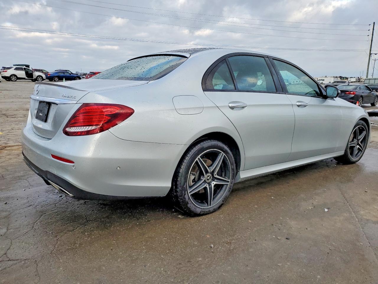 2018 MERCEDES-BENZ E 300 4MATIC photo 5
