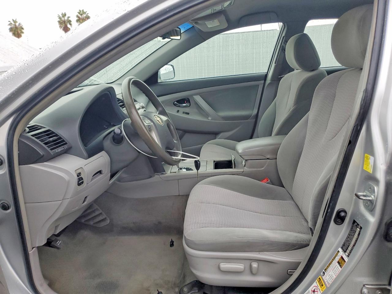 2011 TOYOTA CAMRY BASE photo 7