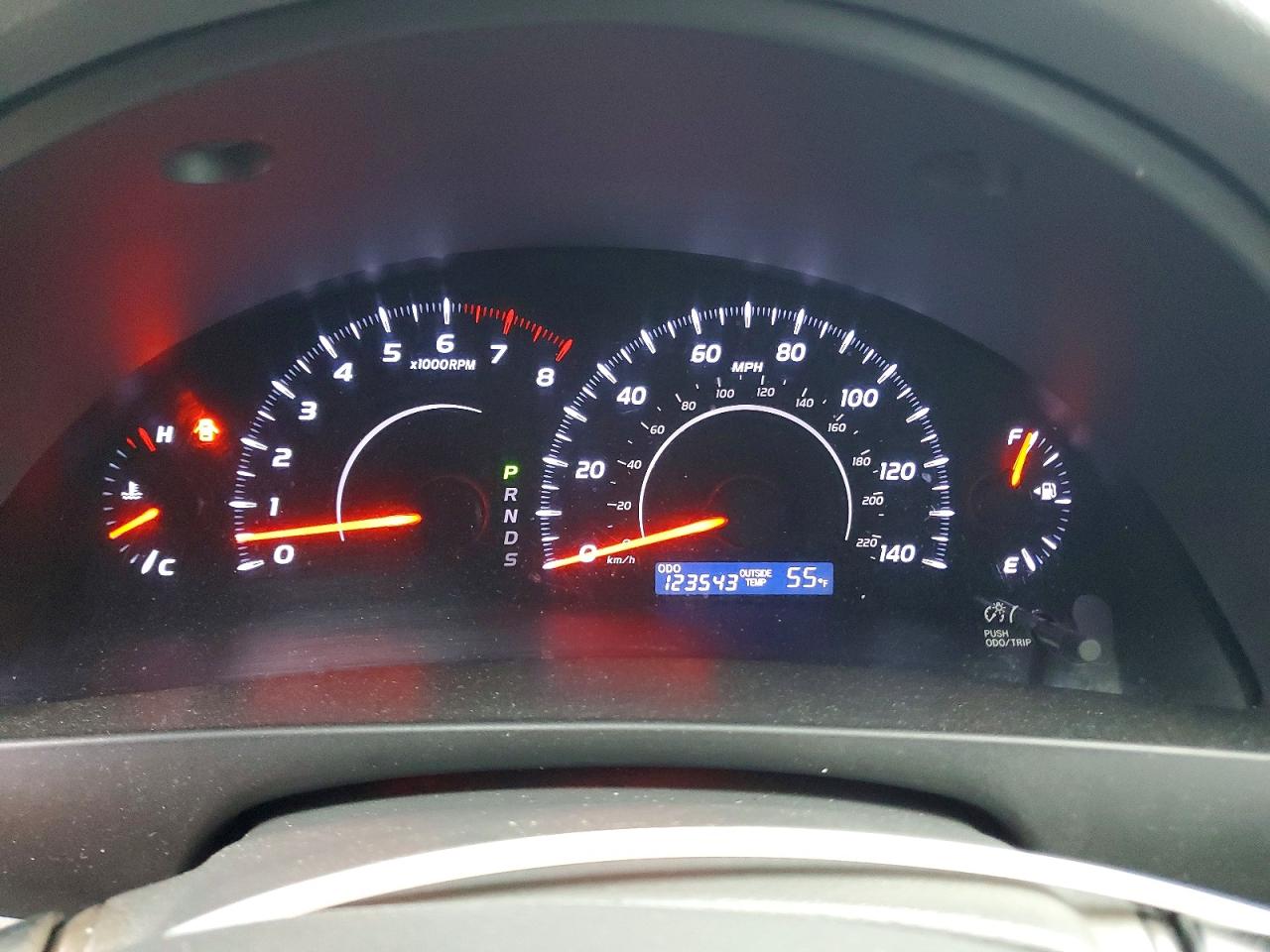 2011 TOYOTA CAMRY BASE photo 9