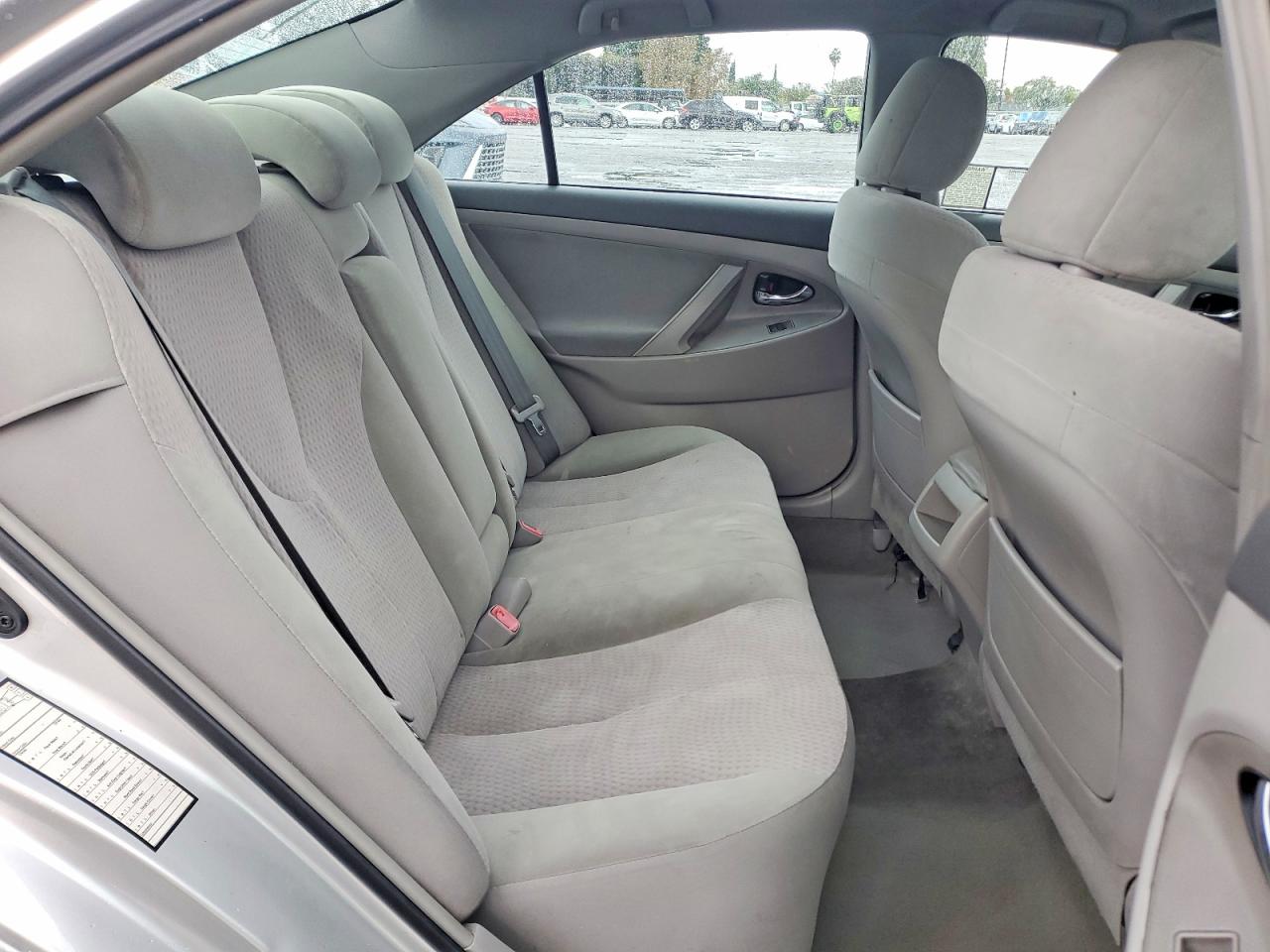 2011 TOYOTA CAMRY BASE photo 10
