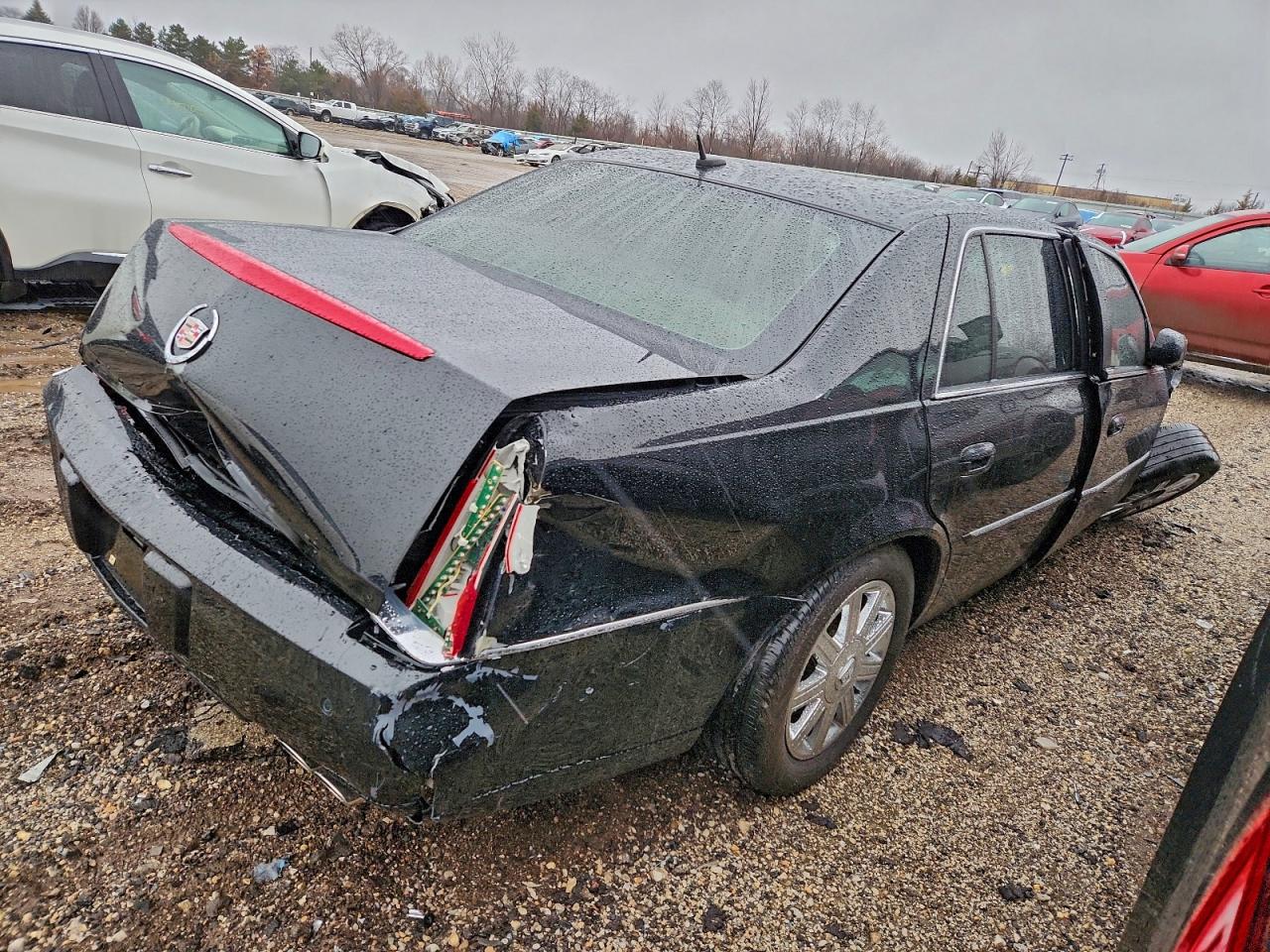 2006 CADILLAC DTS photo 3