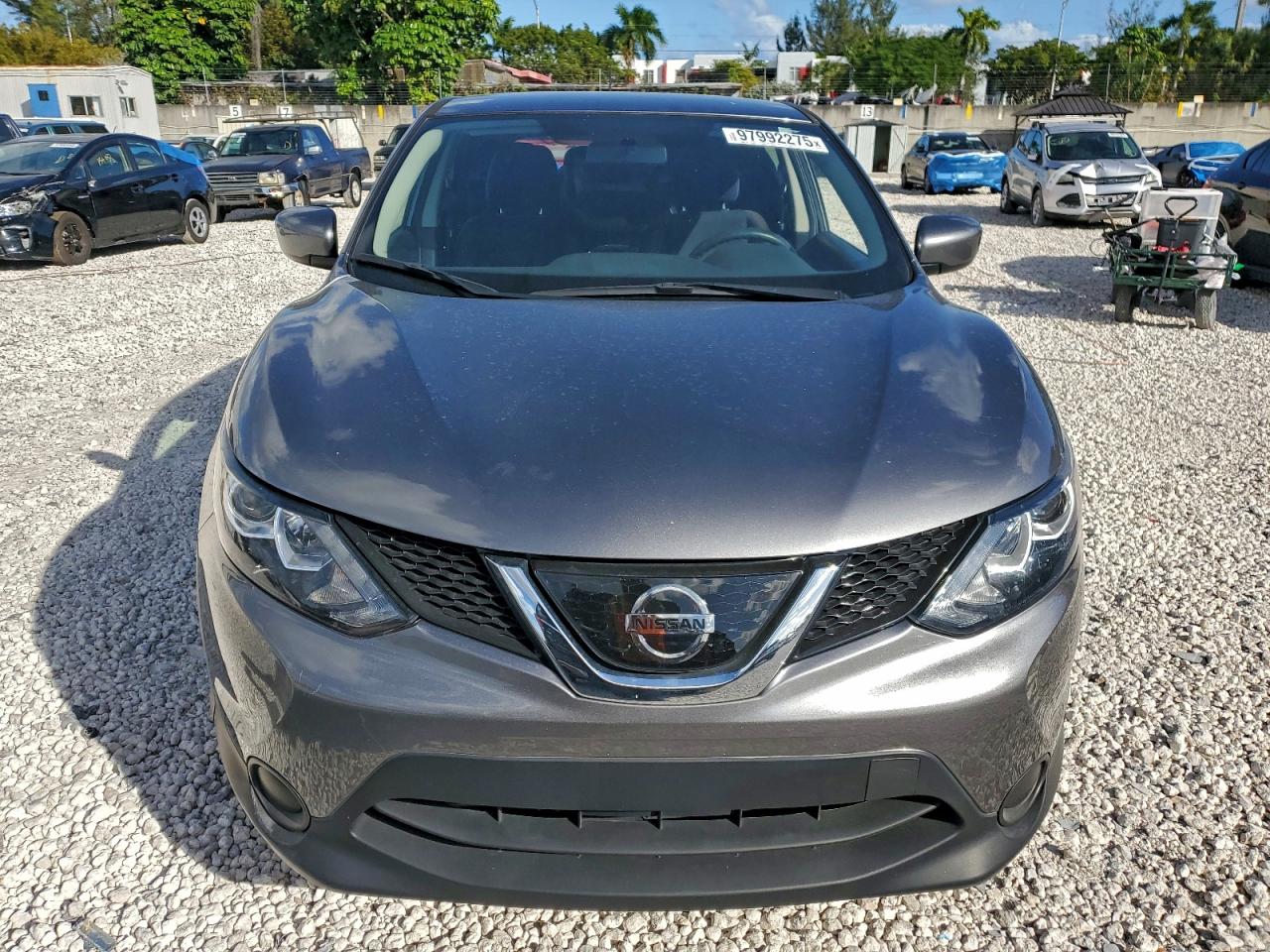 2019 NISSAN ROGUE SPORT S photo 5