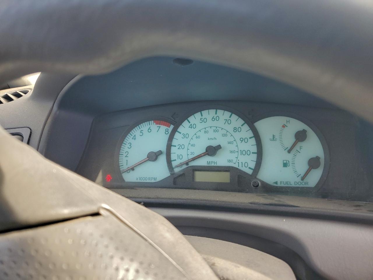2003 TOYOTA COROLLA CE photo 9