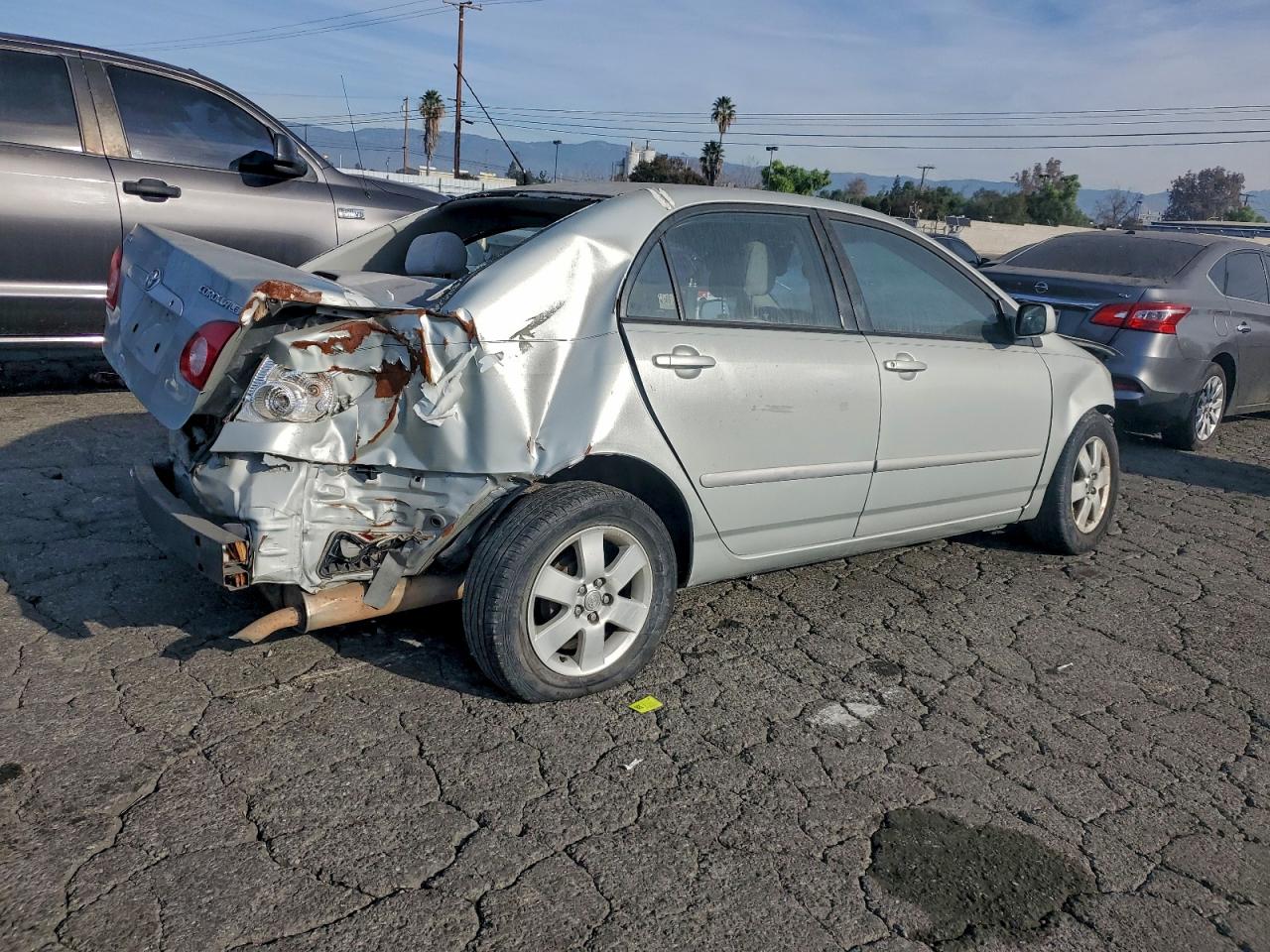 2003 TOYOTA COROLLA CE photo 3