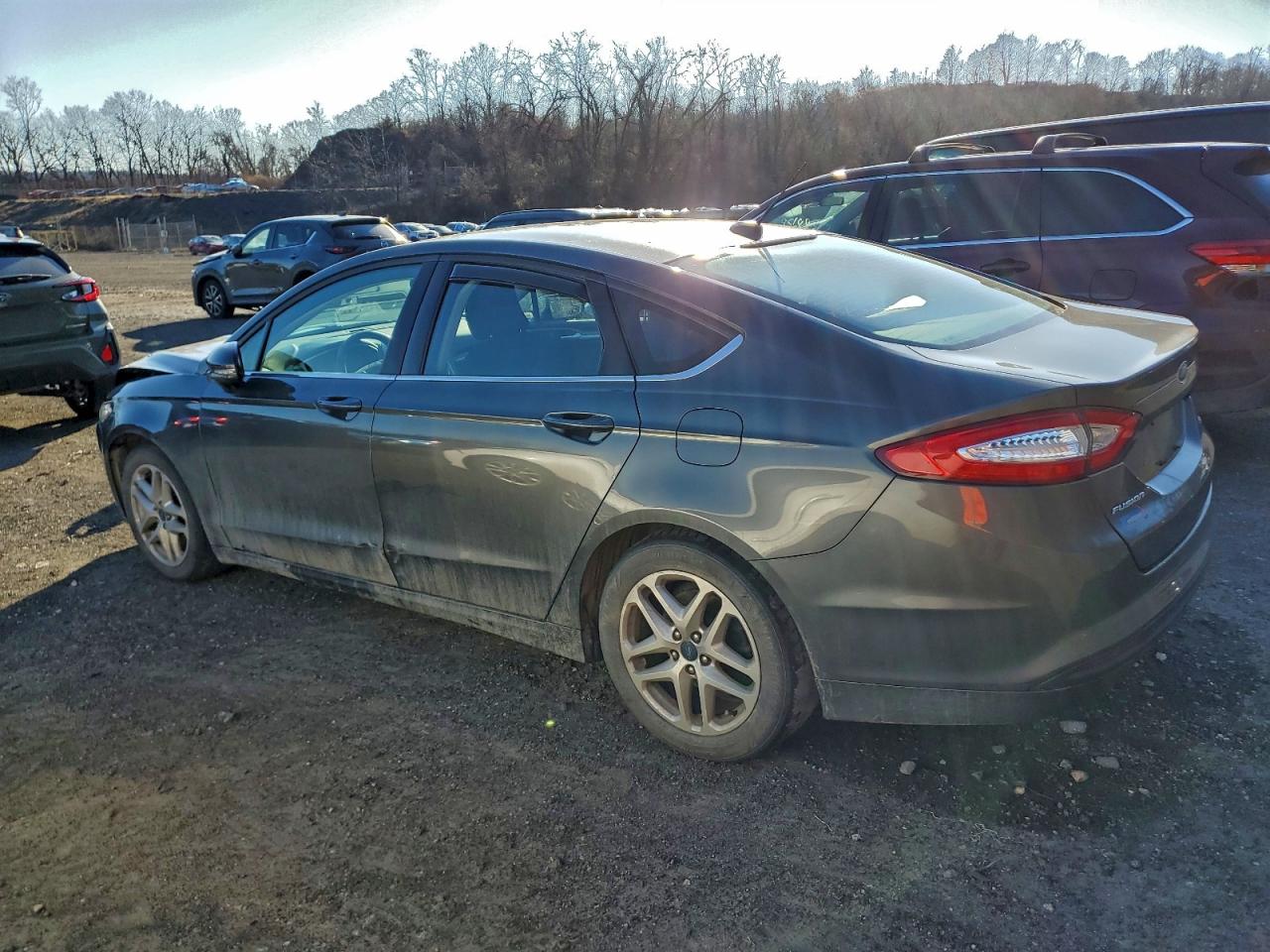 2015 FORD FUSION SE photo 2