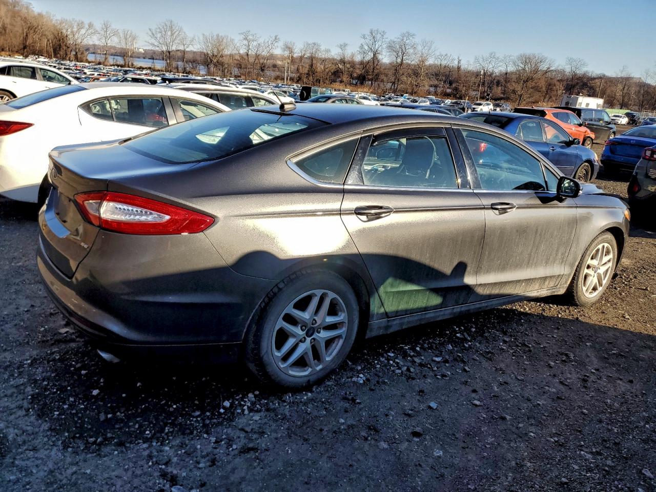 2015 FORD FUSION SE photo 3