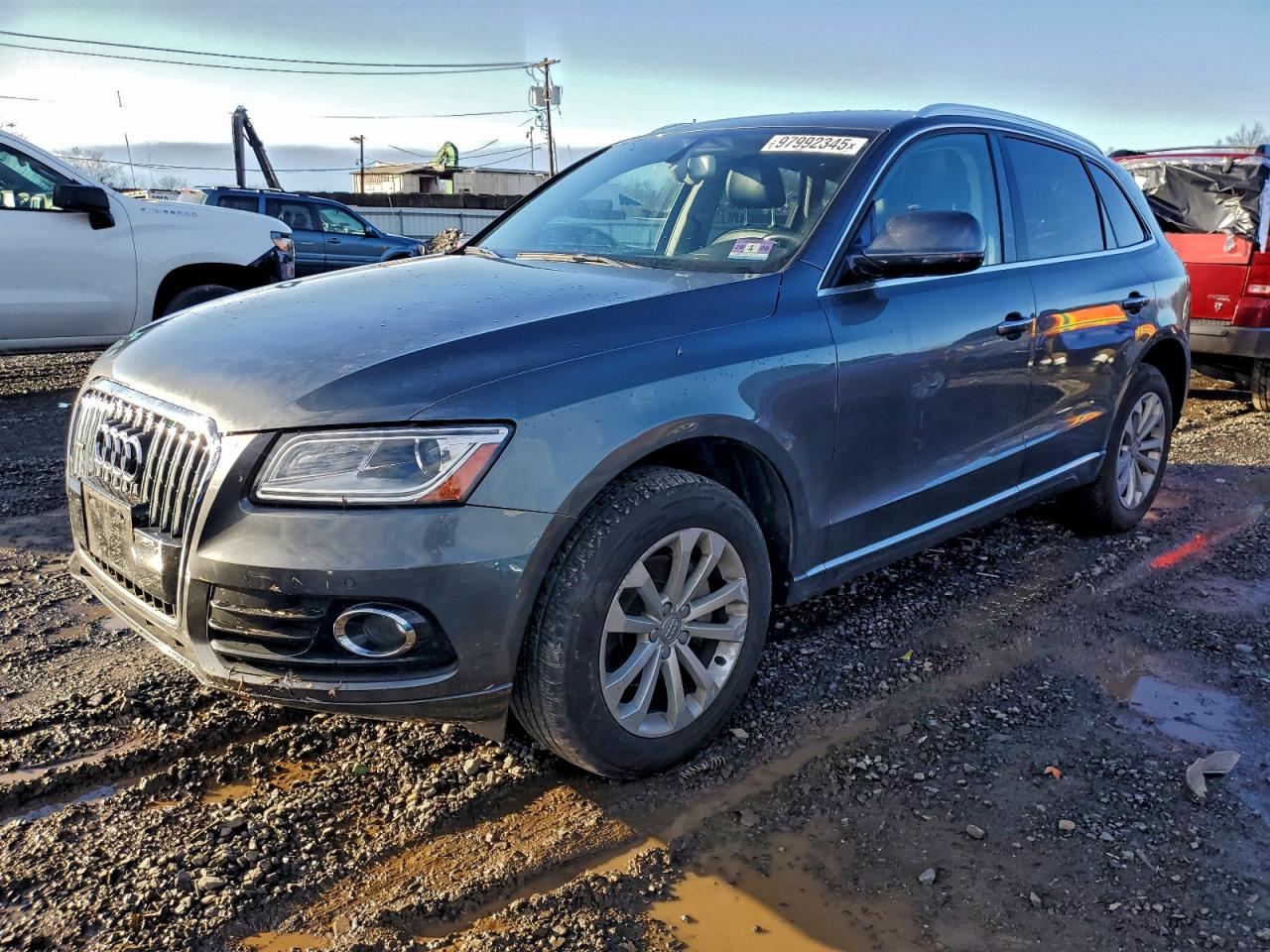 2016 AUDI Q5