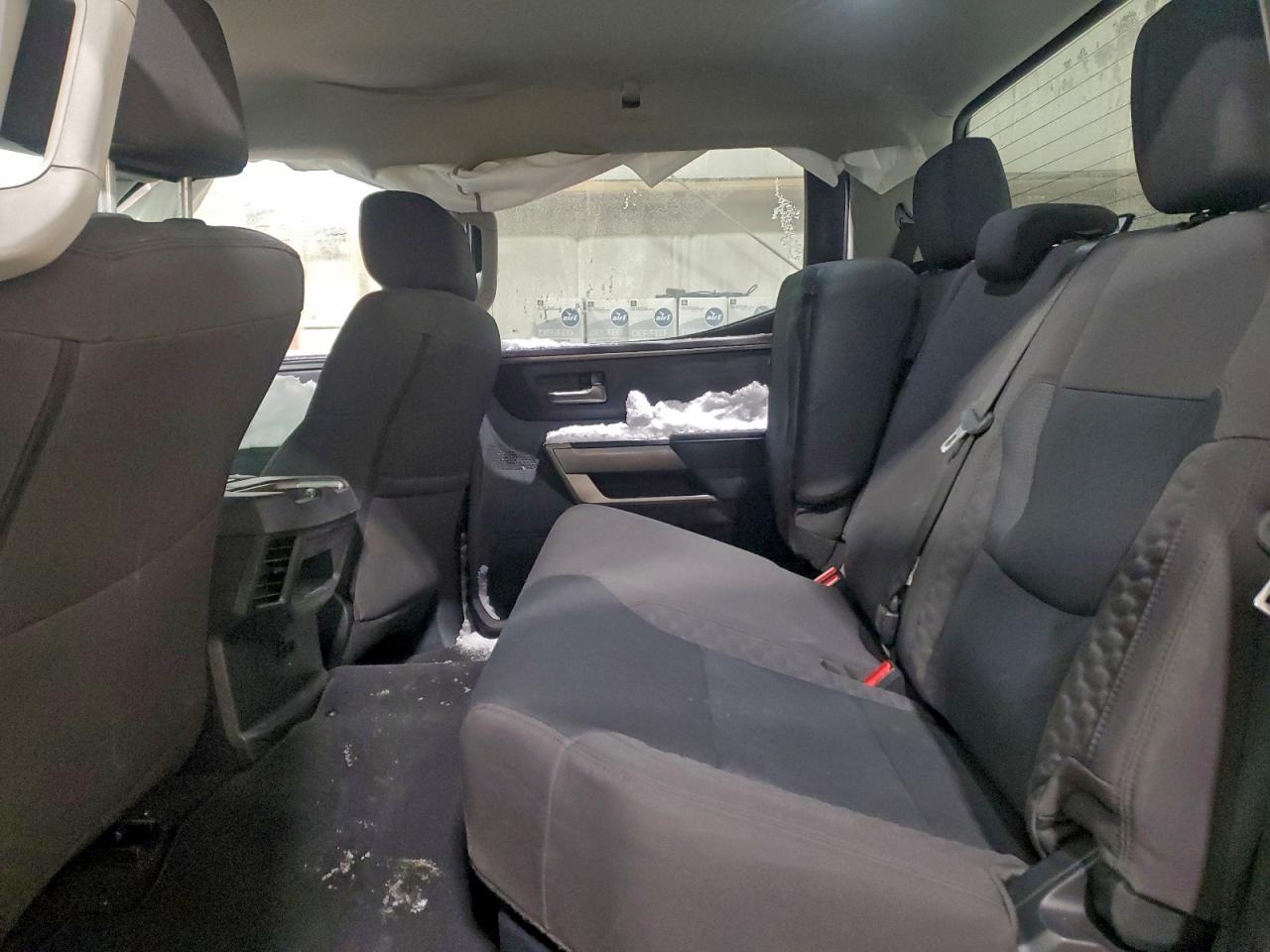 2024 TOYOTA TUNDRA CREWMAX SR5 photo 10