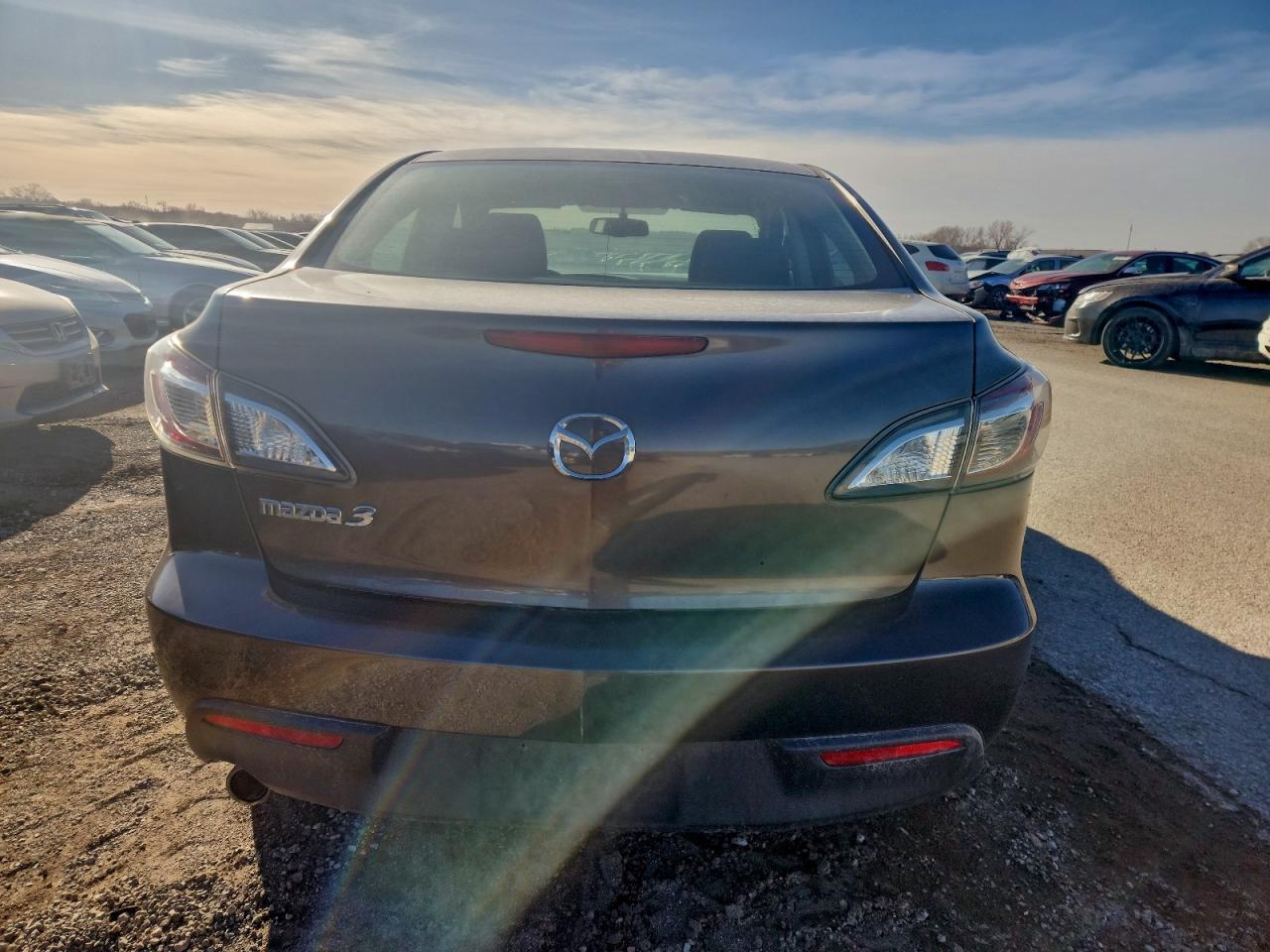 2010 MAZDA 3 I photo 6
