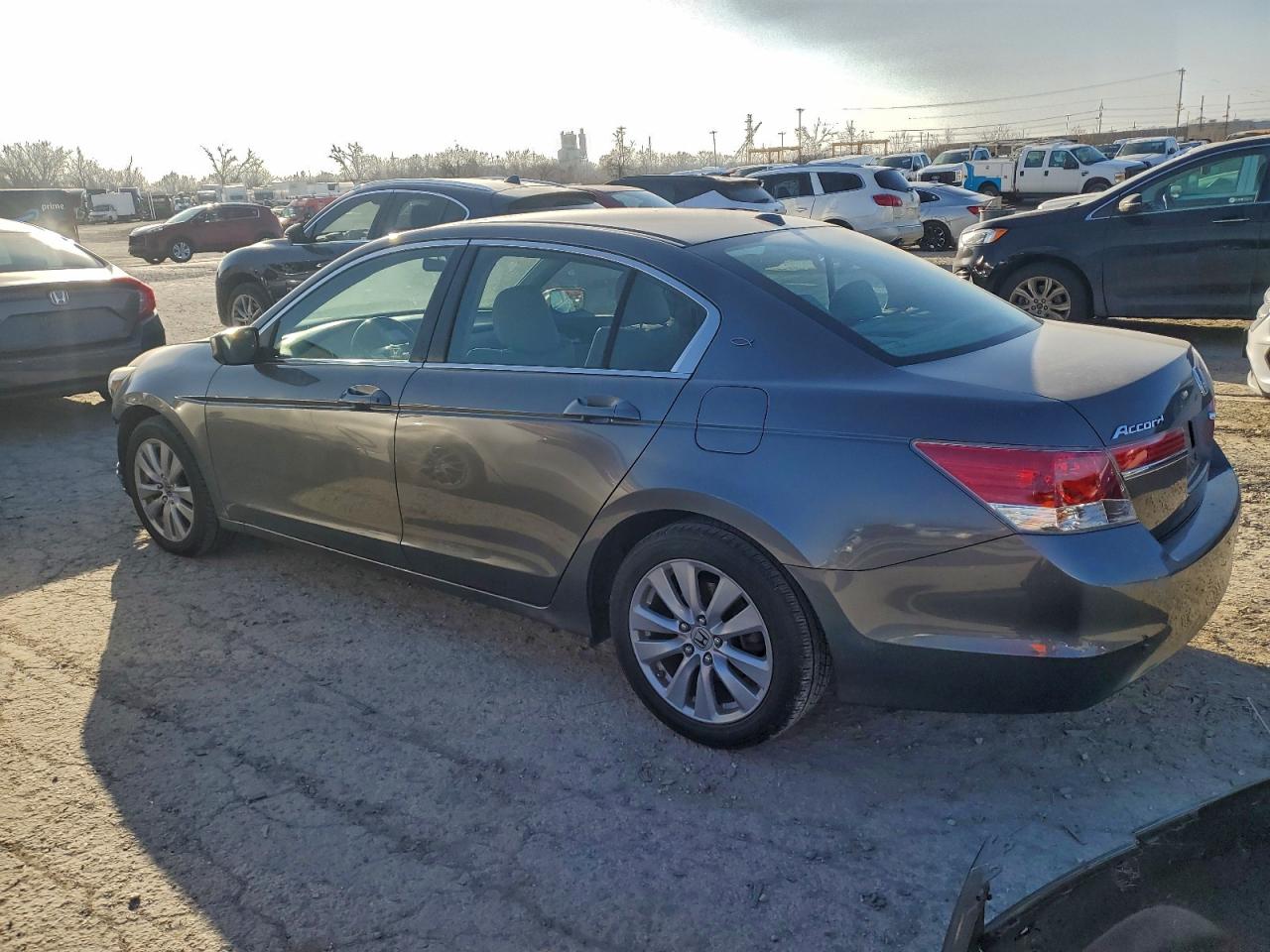 2011 HONDA ACCORD EXL photo 2