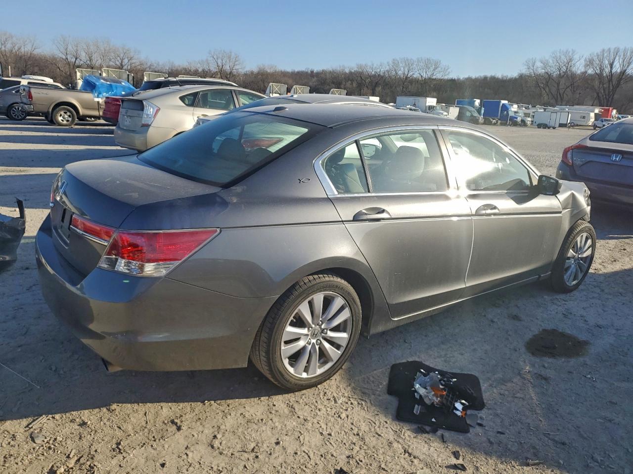 2011 HONDA ACCORD EXL photo 3
