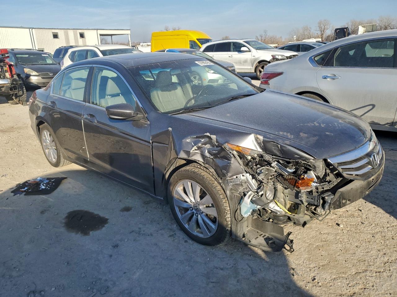 2011 HONDA ACCORD EXL photo 4