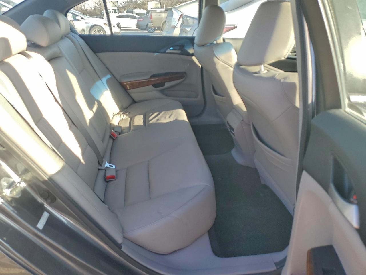2011 HONDA ACCORD EXL photo 10